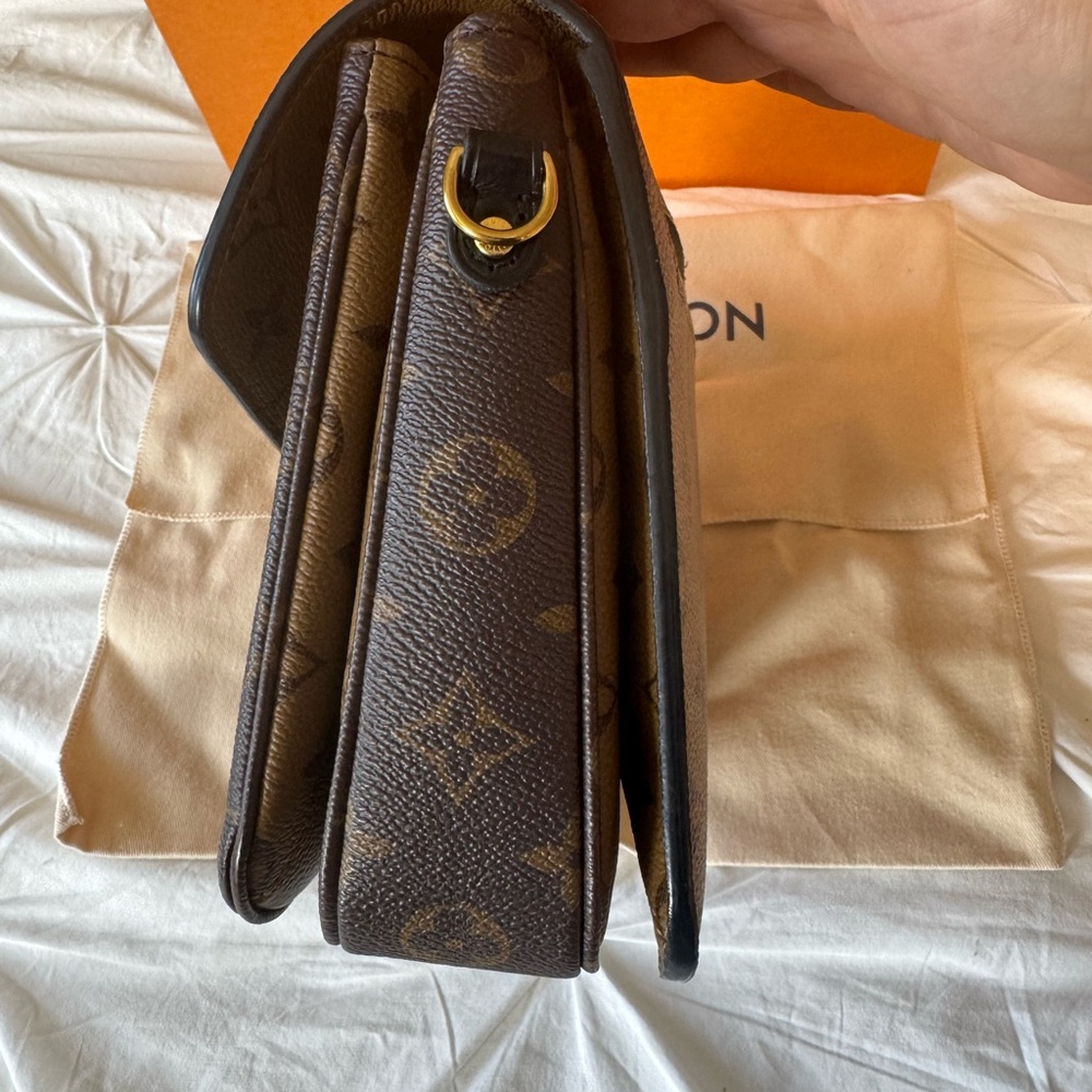 Louis Vuitton LV Pochette Métis - Picture 5 of 16